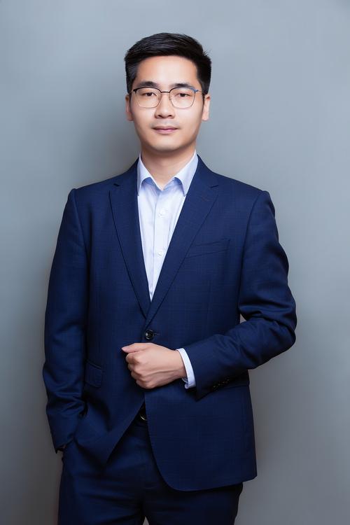 且华威品牌与内容负责人